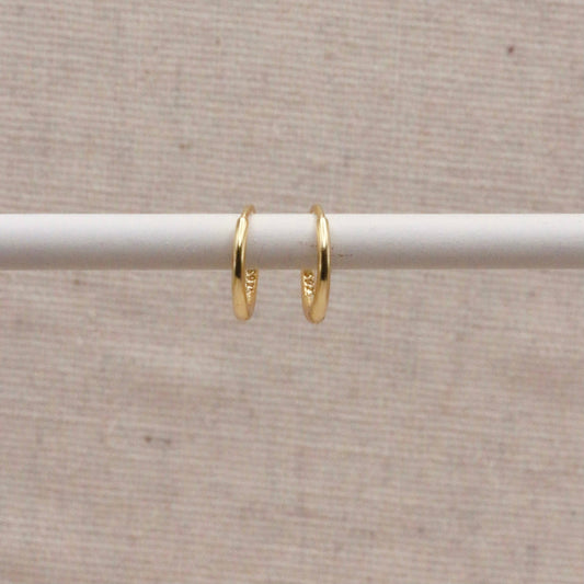 Gold Essential Huggie Hoops