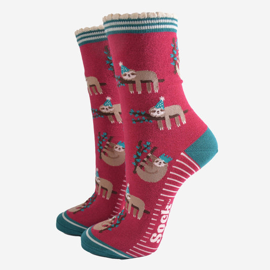 Women's Bamboo Socks - Berry/Green, Christmas Sloth: UK 3-7 | EU 36-40 | US 5-9