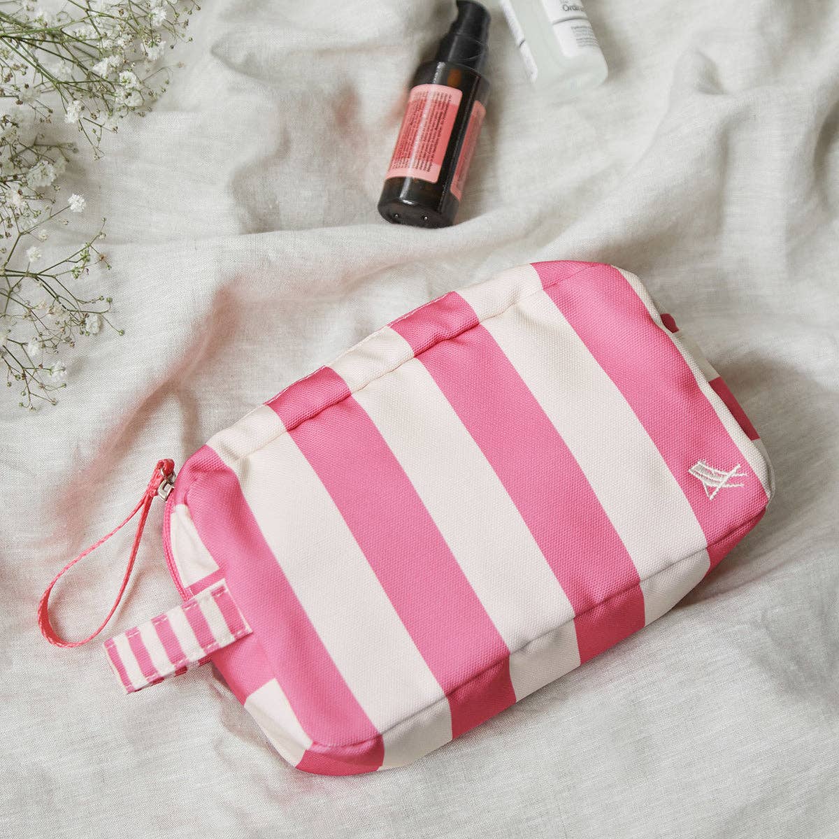 Dock & Bay Toiletry Bags - Phi Phi Pink: One Size