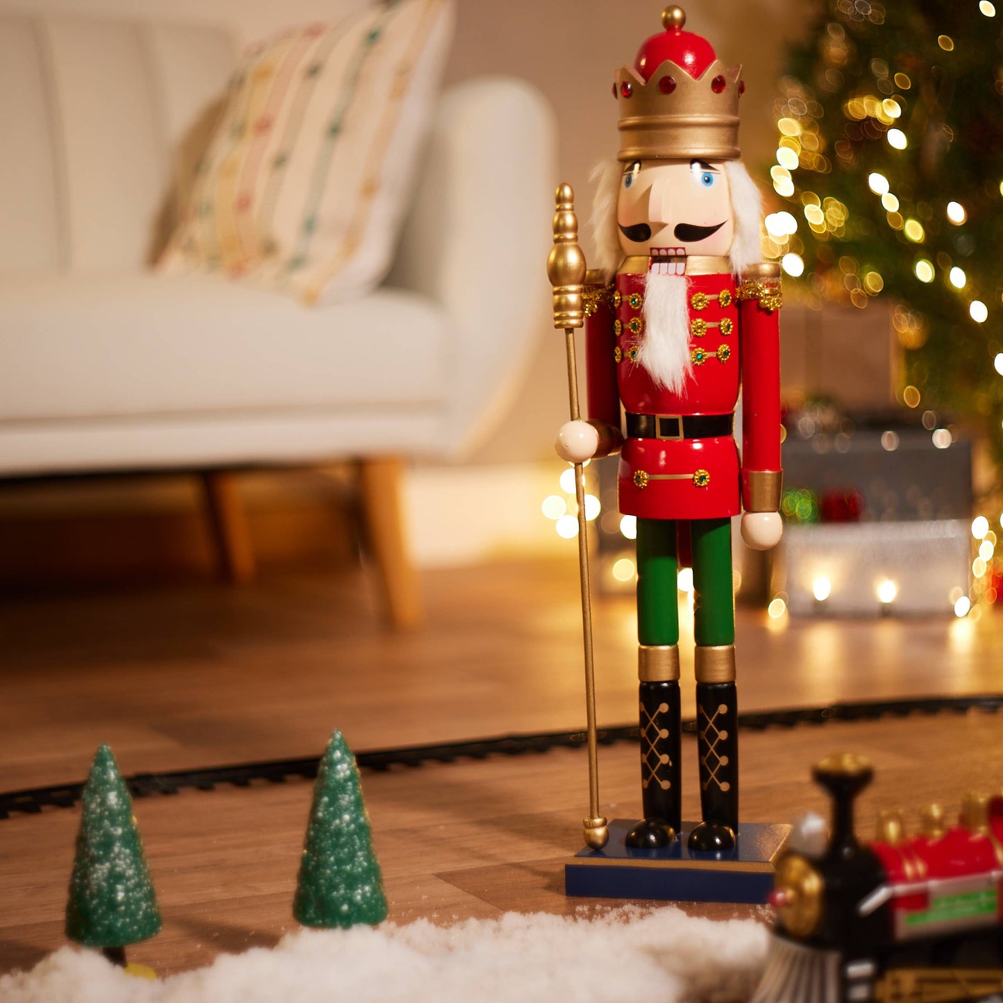 Large Traditional Christmas Wooden Nutcracker