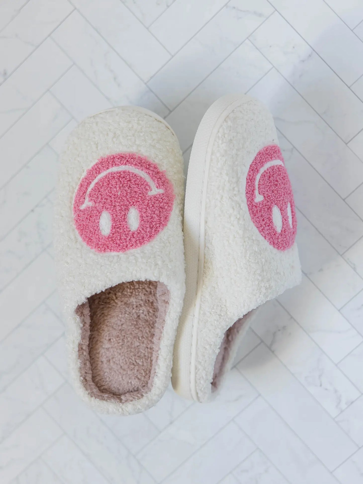 Super Soft Smiley Face Slippers (Black)